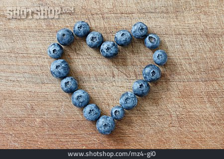 
                Beerenfrucht, Herzform, Blaubeere                   