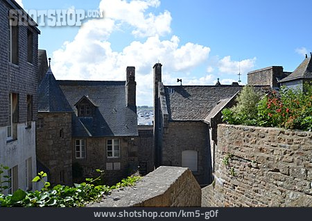 
                Haus, Normandie, Mont Saint Michel                   