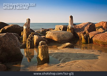 
                Steine, Ostseeküste, Findlinge                   