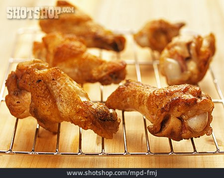 
                Hähnchenschenkel, Chicken Wings                   