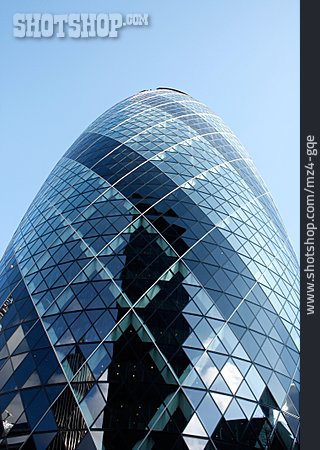 
                London, Swiss-re-tower                   