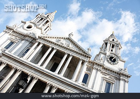 
                London, St. Pauls Cathedral                   