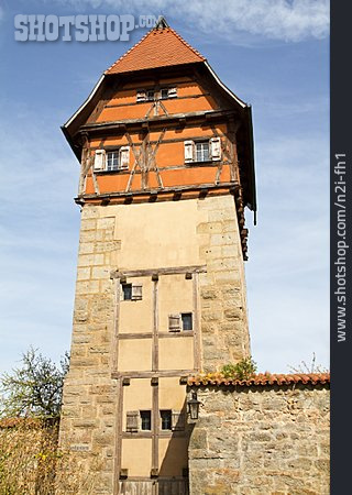 
                Stadtmauer, Dinkelsbühl, Bäuerlinsturm                   