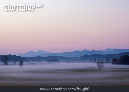 
                Bodennebel, Morgenstimmung, Berchtesgadener Land                   