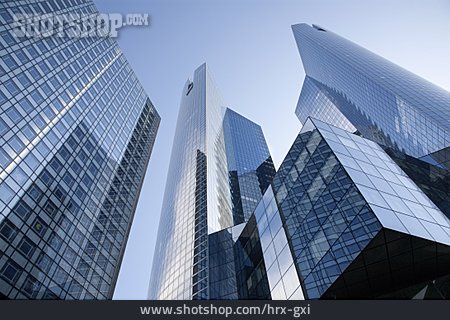 
                Moderne Baukunst, Hochhaus, La Défense, Glasarchitektur                   