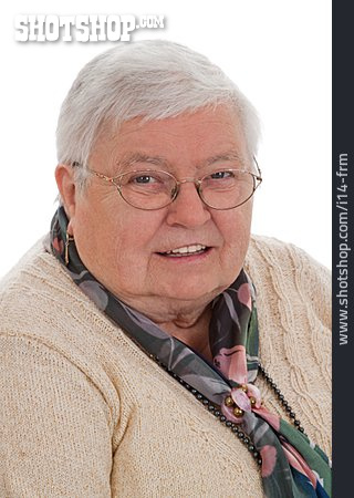 
                Oma, Seniorin, Porträt                   