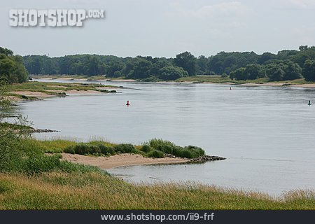 
                Fluss, Elbe                   