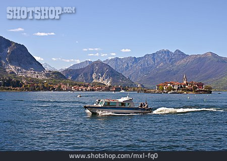 
                Boot, Lago Maggiore                   