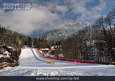 
                Skipiste, Oberstdorf, Wintersportgebiet, Skihang                   