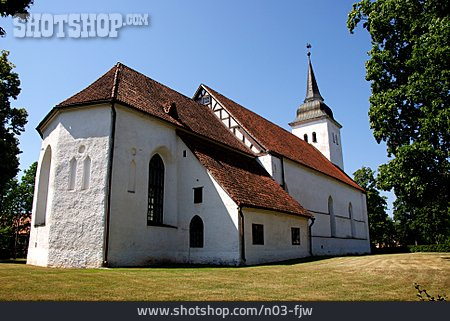 
                Kirche, Viljandi                   