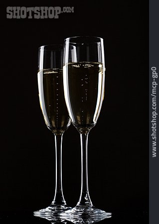 
                Sparkling, Champagne Glass                   