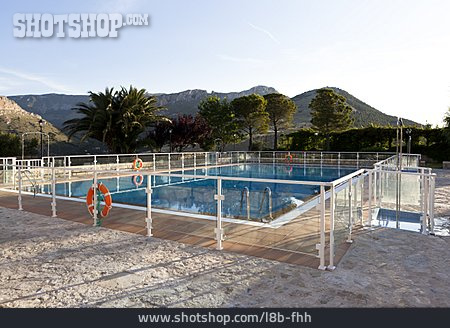 
                Spanien, Pool, Schwimmbad                   