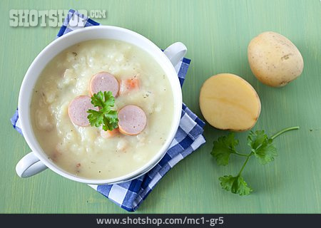 
                Kartoffelsuppe, Kartoffelcremesuppe, Kartoffeleintopf                   