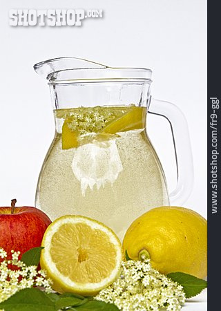 
                Limonade, Erfrischungsgetränk, Holundersaft                   