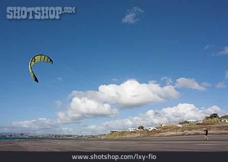 
                Kite-boarding, Kiten                   