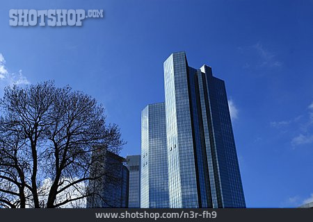
                Wolkenkratzer, Moderne Baukunst, Frankfurt Am Main                   