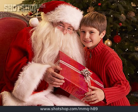 
                Junge, Weihnachtsmann, Weihnachtsgeschenk                   