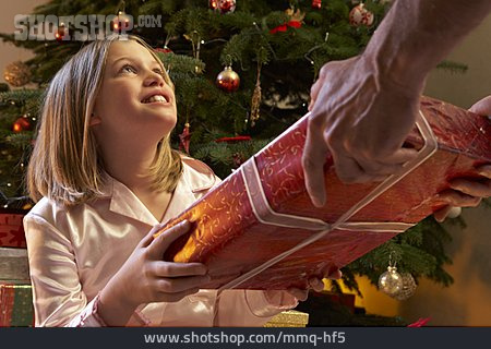 
                Girl, Christmas, Christmas Present                   
