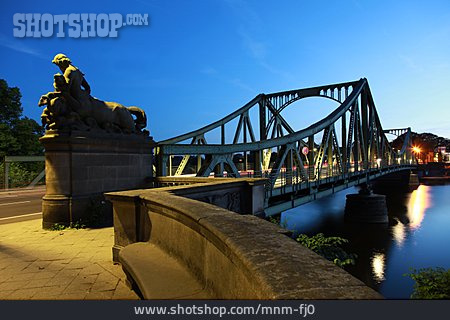 
                Potsdam, Glienicker Brücke                   