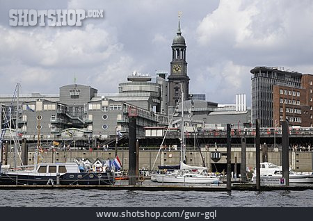 
                Hamburg, Sporthafen                   