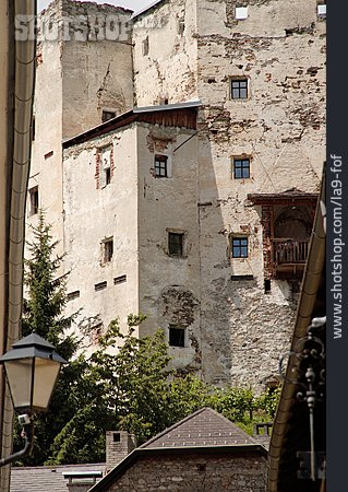 
                Burgruine, Burg Gmünd                   