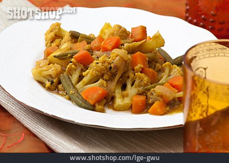 
                Indische Küche, Gemüsegericht                   