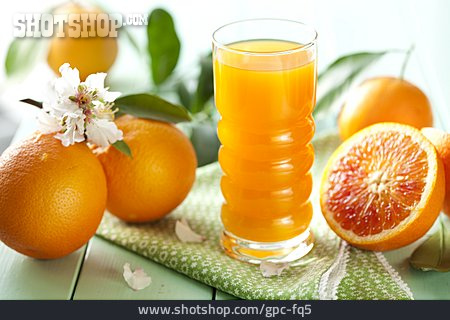 
                Fruchtsaft, Orangensaft                   