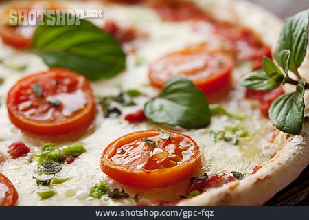
                Italienische Küche, Pizza, Margherita                   