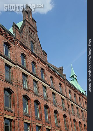 
                Hamburg, Kontorhaus, Backsteinhaus                   