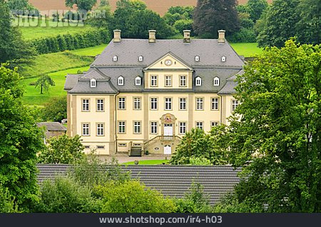 
                Schloss Körtlinghausen                   
