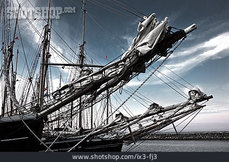 
                Segelschiff, Bug, Windjammer                   