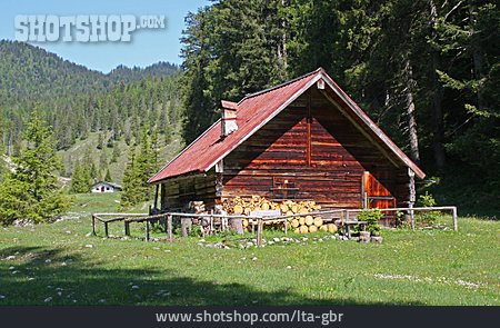 
                Gebirge, Holzhaus, Almhütte                   