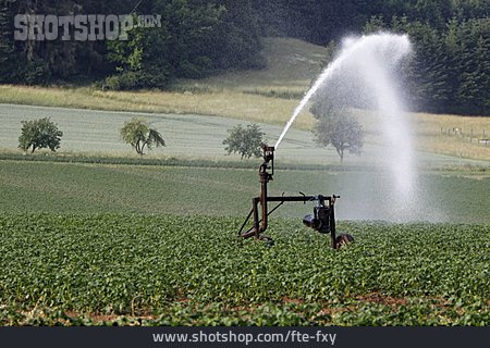 
                Landwirtschaft, Bewässerung                   