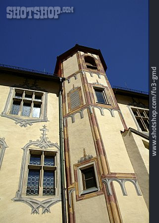 
                Fassadengestaltung, Hohes Schloss                   