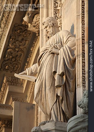 
                Statue, Mailand, Apostel                   
