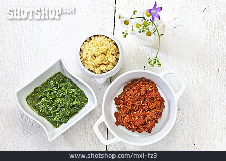 
                Italienische Küche, Pesto, Mediterrane Küche, Getrocknete Tomate, Pecorino                   