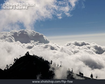 
                Wolkendecke, Gebirgslandschaft, Lombok, Rinjani                   