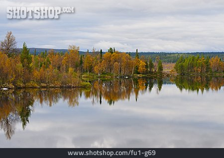 
                See, Herbst, Schweden, Härjedalen                   