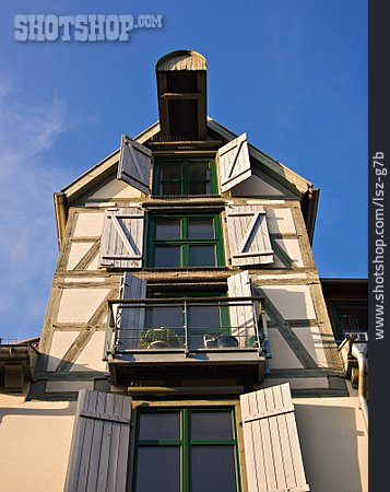 
                Giebel, Fachwerkhaus, Rostock                   