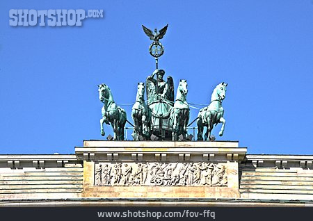 
                Berlin, Brandenburger Tor, Quadriga                   