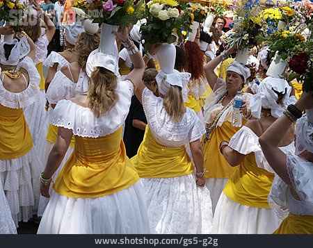 
                Tanzgruppe, Karneval Der Kulturen                   