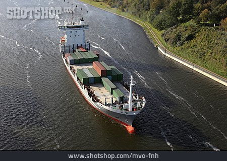 
                Containerschiff, Schiffsverkehr                   