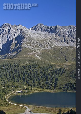 
                Bergsee, Defereggental, Staller Sattel                   