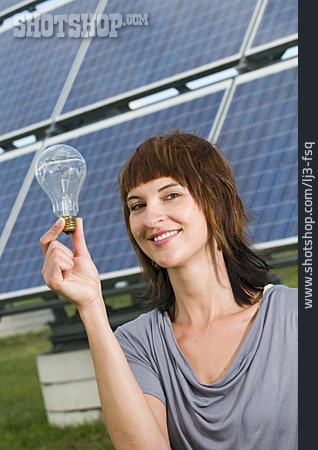 
                Solarenergie, Stromerzeugung, Solaranlage                   