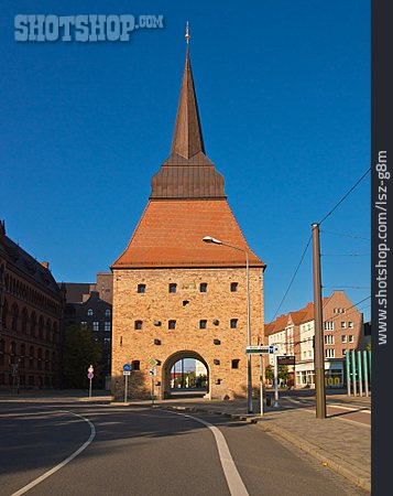 
                Stadttor, Rostock                   