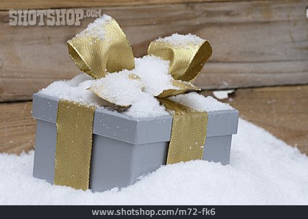 
                Verschneit, Winterlich, Weihnachtsgeschenk                   