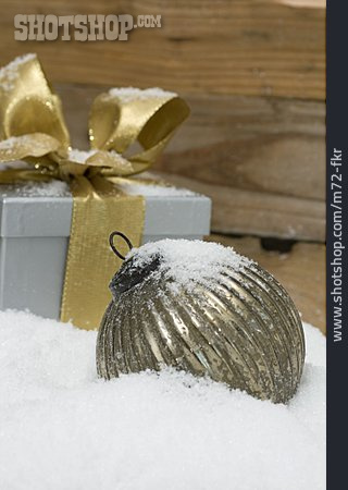 
                Schneebedeckt, Christbaumkugel, Weihnachtsgeschenk                   