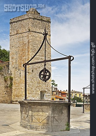 
                Brunnen, Zadar, Fünf-brunnen-platz                   
