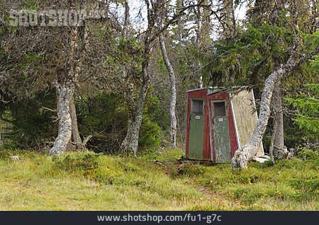 
                Wald, Verfallen, Toilettenhäuschen                   