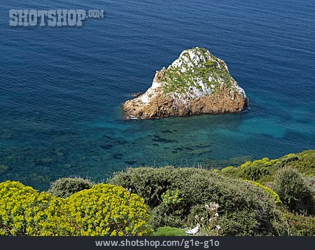 
                Sardinien, Steilküste, Mittelmeerküste                   
